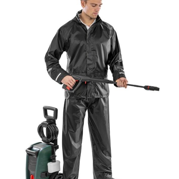 Core rain suit Thumbnail